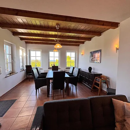 Kranichhaus Boddenblick *